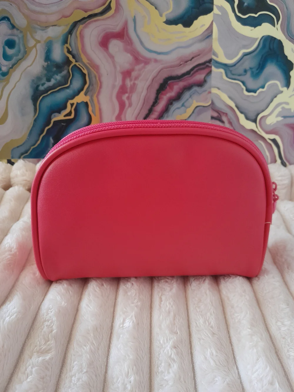 Juicy Couture Hot Pink Faux Leather Rhinestone Dome Makeup Bag NWOT